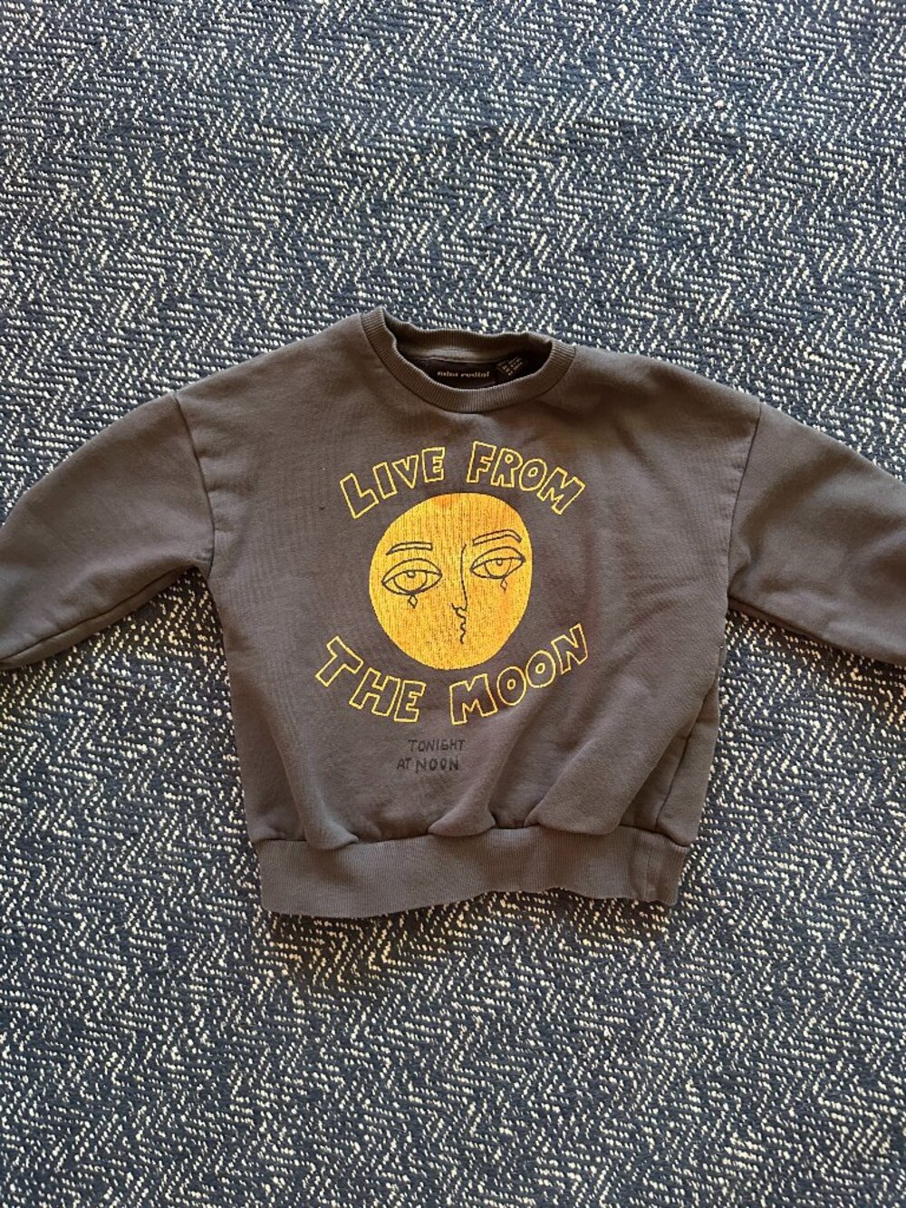 MINI RODINI | Moon Sweatshirt (size 3T) - Picture 2 of 5